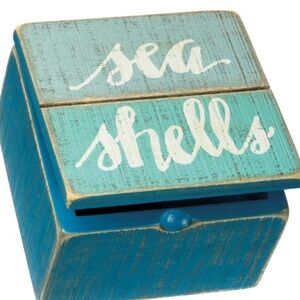 Primitives By Kathy - The Seashells Slat
Hinged Box NEW